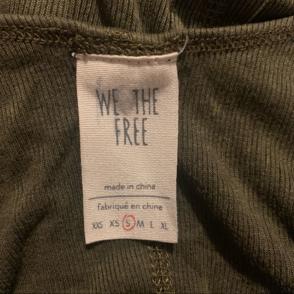 We The Free Tank Top Green Cold Shoulder Short Sleeve Lightweight Women’s Small - Picture 6 of 7